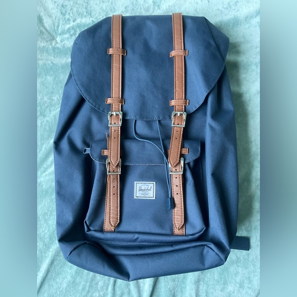 Herschel Little America Laptop Backpack - Picture 7 of 12